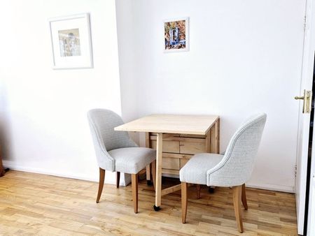 1 Bed Flat, Waltham House, NW8 - Photo 2