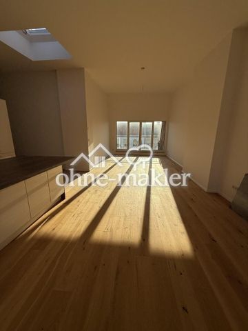 2-Zimmer-Penthousewohnung mit Dachterrasse in Charlottenburg-Wilmersdorf - Photo 2