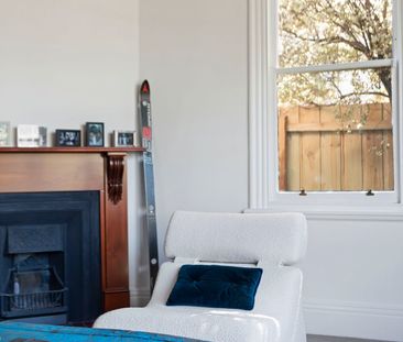 Thinking of selling? Contact our agent - Photo 3