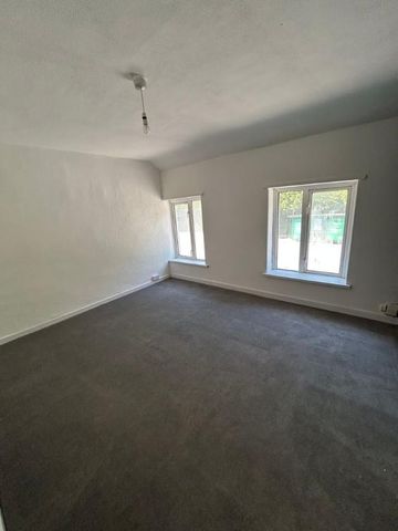 Cowbridge Road West, Cardiff, CF5 5TF - Photo 2