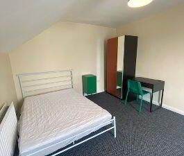 **student Property**, 19a Rosemount, Derry, BT48 0HH - Photo 5