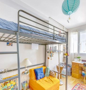 Appartement • Trudaine-Maubeuge - Photo 4