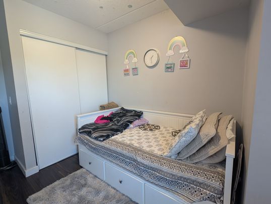 For Lease - 25 Kay Crescent Unit# 207, Guelph, Ontario - Photo 1