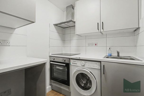 1 bedroom ground floor flat to rent - Photo 1