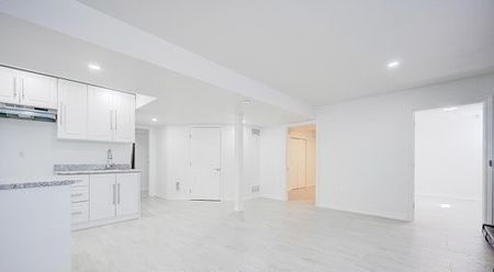 For Lease - 12 Action Drive, Brampton, Ontario - Photo 4