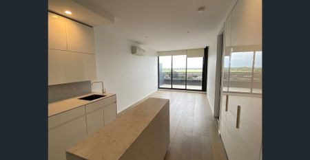 Modern Living in the Heart of Malvern East - Photo 5