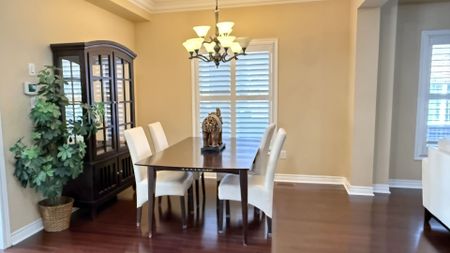 For Lease - 382 Sunny Meadow Boulevard, Brampton, Ontario - Photo 5