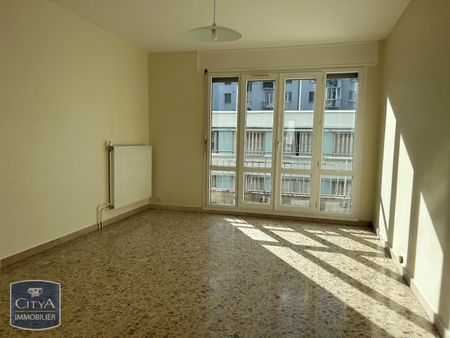 Location Appartement 3 pièces 72m² GRENOBLE 38000 - Photo 2