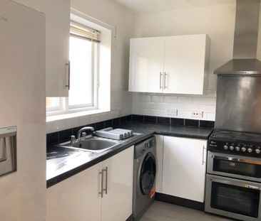 2 Bed Flat, Headford Mews, S3 - Photo 1