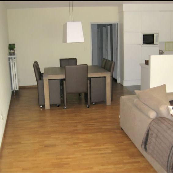 Appartement te huur - Photo 1