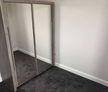 The Paddock, Heath, Wakefield, WF1 - Photo 1