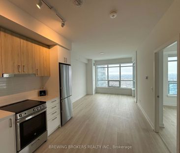 For Lease - 30 Upper Mall Way Unit# A3010, Vaughan, Ontario - Photo 5