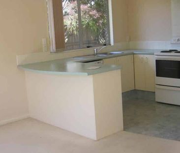 Great Location Family Home - Photo 3