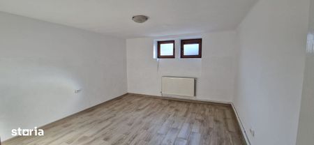 PENTRU FIRMA-Apt. demisol in vila interbelica cocheta,zona centrala. - Fotografie 5