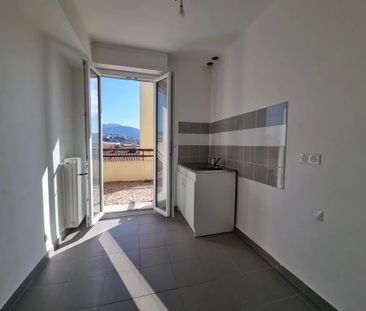 Location Appartement 2 pièces 43m² NICE 06000 - Photo 1