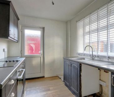2 bedroom semi-detached house to rent - Photo 1