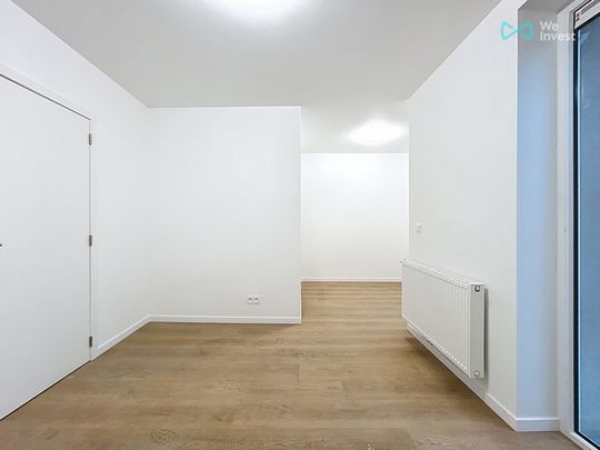 Appartement met één slaapkamer in Schaerbeek - Photo 1