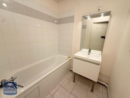 Location Appartement 2 pièces 47m² FALAISE 14700 - Photo 4