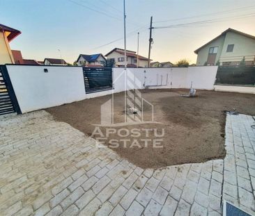 Duplex cu garaj si 3 dormitoareDumbravita! - Photo 2