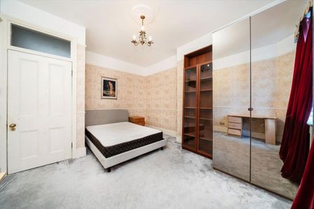 4 bedroom flat to rent - Photo 5