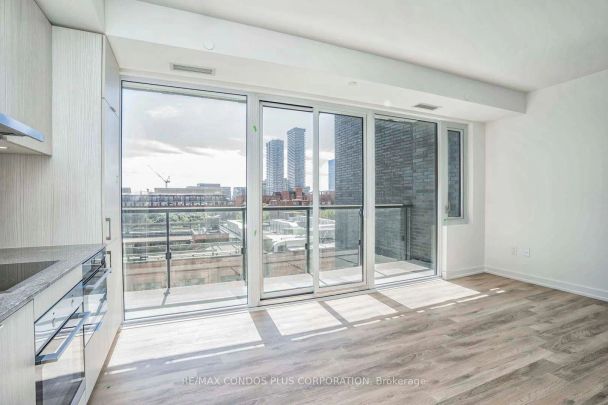 158 Front Street E #624 - Photo 1