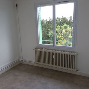 Appartement T4 dans résidence sécurisée proche de la piscine - Photo 2