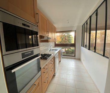 Appartement Le Chesnay 5 pièce(s) 107.44 m2, - Photo 3