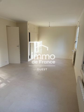 Location Appartement 4 pièces 79m² - Photo 3