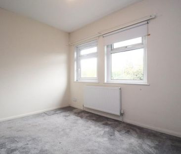 4 bedroom detached house to rent - Photo 6