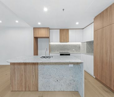 Modern Apartment in Vibrant Parkes Hub - Photo 5