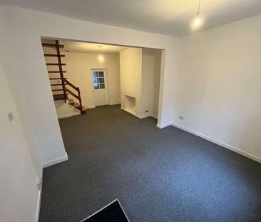 Cambria Street, Griffithstown, Pontypool, NP4 - Photo 2