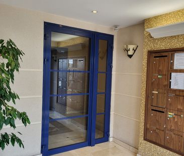 Location Appartement 2 pièces 41m² ANTONY 92160 - Photo 4
