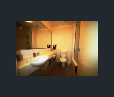 MODERN LOW MAINTENANCE LIVING IN PRIME LOCATION - Photo 6