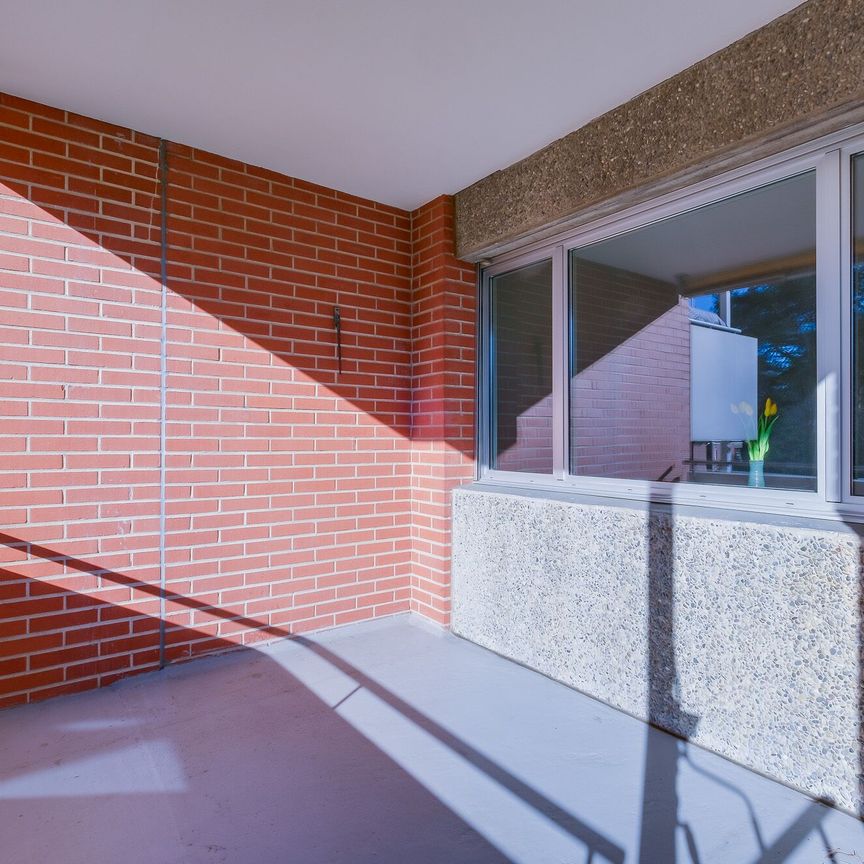 3.5-room apartment right on the edge of the forest - Photo 1