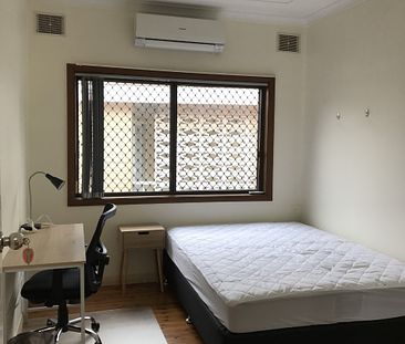 Room / 100 Janet Street, North Lambton NSW 2299 - Photo 4
