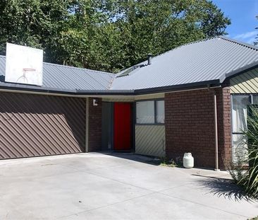 Hidden Away - Photo 4