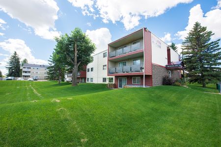 Raleigh Square Apartments - Photo 4