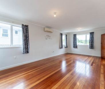 12 Norman Rd, Titirangi - Photo 5