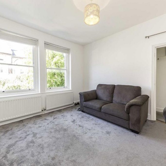 1 bedroom flat to rent - Photo 1
