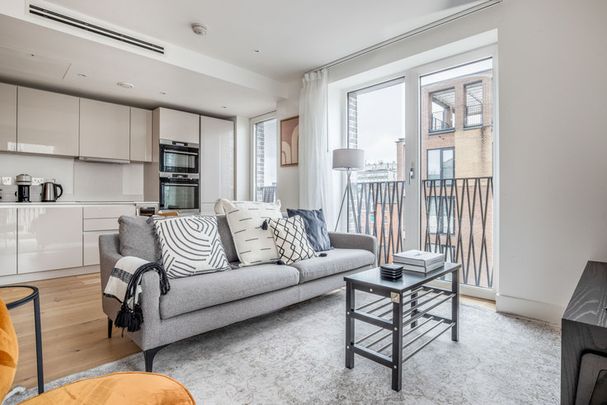 Elliston Apartments, Glade Path - Photo 1