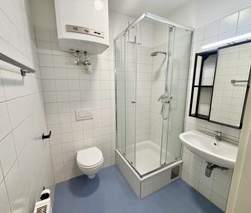 Ideal für Studierende oder Berufspendler: Renovierte 1-Zimmer-Wohnu... - Photo 2