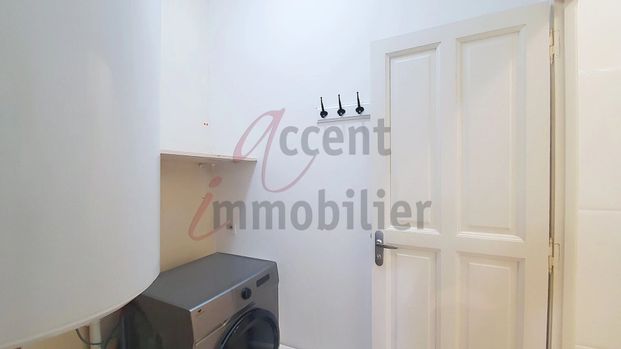 Noves : Maison de village avec terrasse, - Photo 1