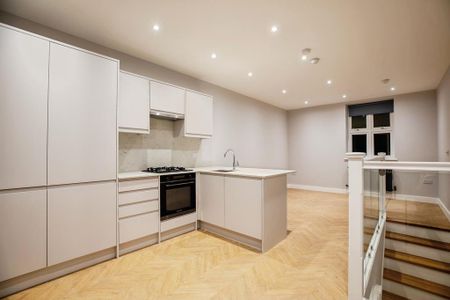 2 bedroom flat to rent - Photo 2