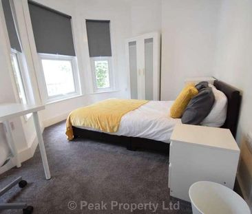First Floor Room -, St. Anns Road, Southend On Sea, SS2 - Photo 2