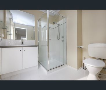 2 Bloomsbury Pl, Wyndham Vale, Vic 3024 - Photo 4