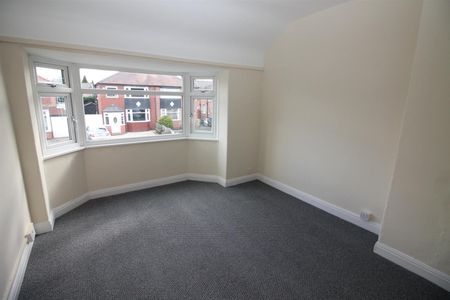 Nursery Road, Manchester, M41 7NP - Photo 4