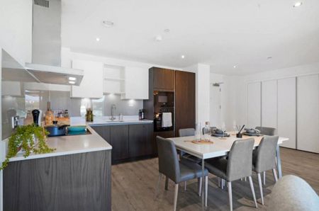 3 bedroom apartment to rent - Photo 5