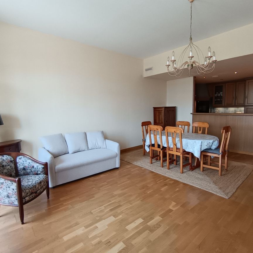 Location Appartement 3 pièces 75m² ST JEAN DE LUZ 64500 - Photo 1