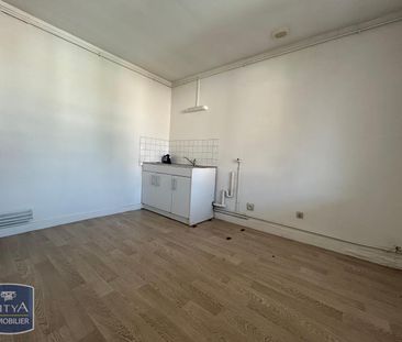 Location Appartement 2 pièces 53m² CRECHES SUR SAONE 71680 - Photo 3
