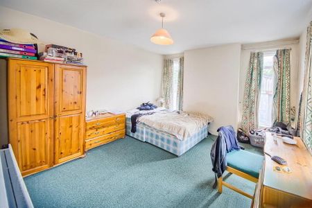 Flat 2, 19 Rugby Road, Belfast, BT7 1PT - Photo 2